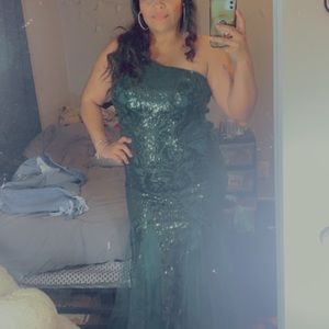 Green Night Dress
